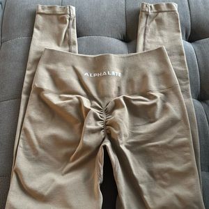 Alphalete Revival leggings. Size small.